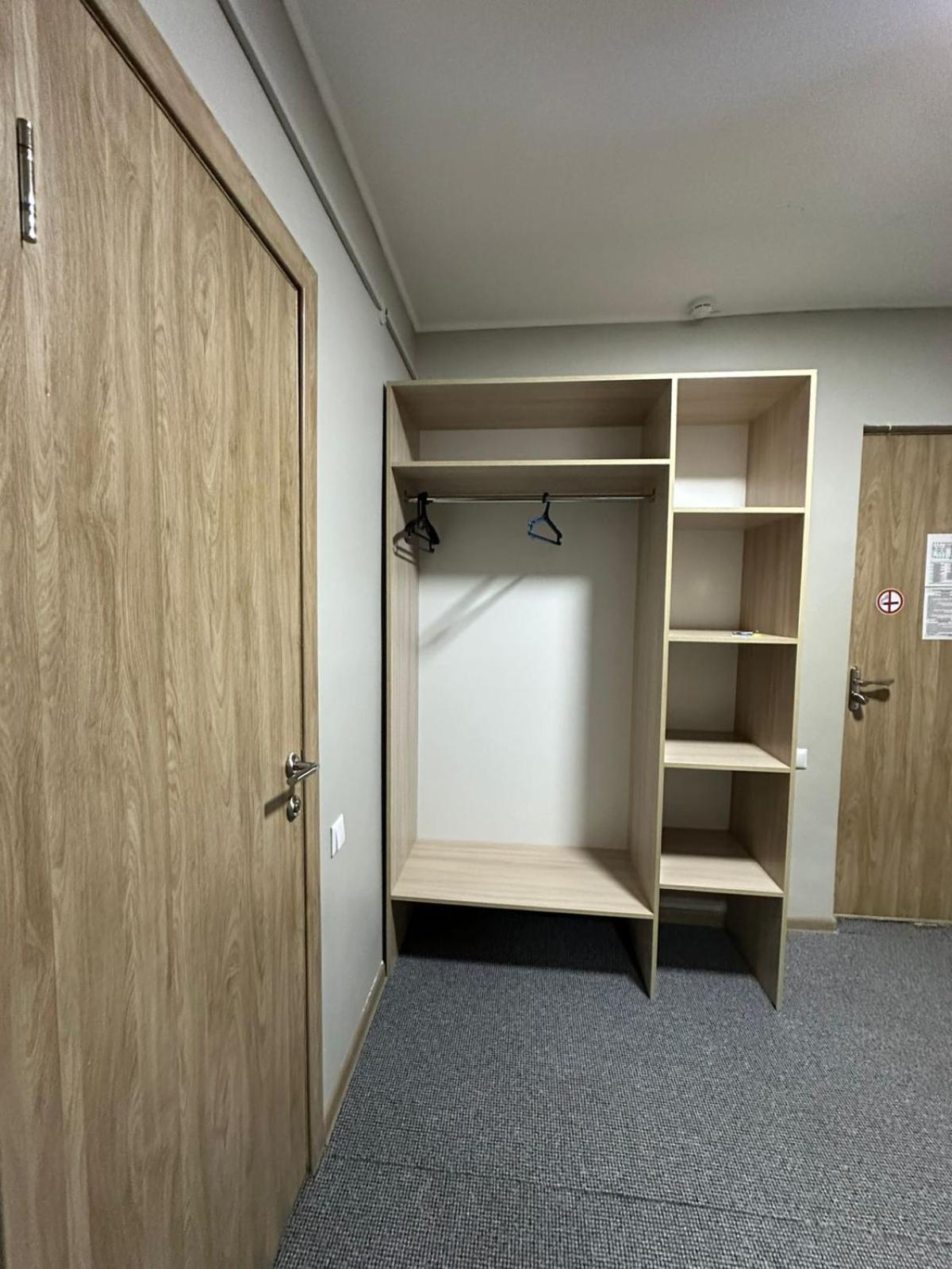 Гостиница Kokshe Inn Köksjetau Exteriör bild